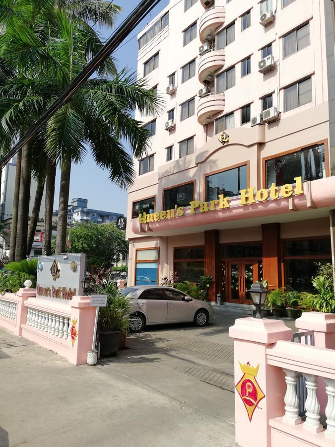 Queen'S Park Hotel Yangon Exterior photo
